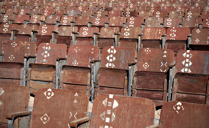 Illustration for article titled Abandoned Movie Theater Untouched by Time